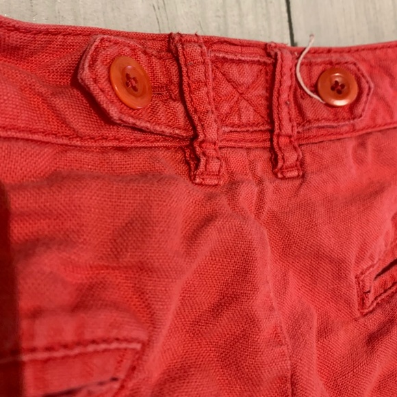 Gap red shorts - Picture 10 of 16